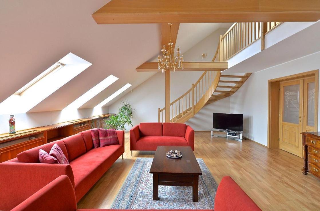 Wishlist Residences - Old Town Square Apartamento